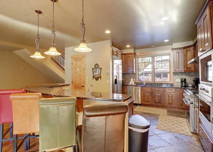 Apartment 39b Union Creek Townhomes West Copper Mountain