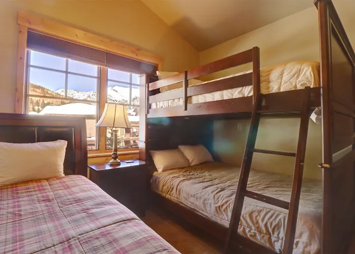 39b Union Creek Townhomes West Apartment